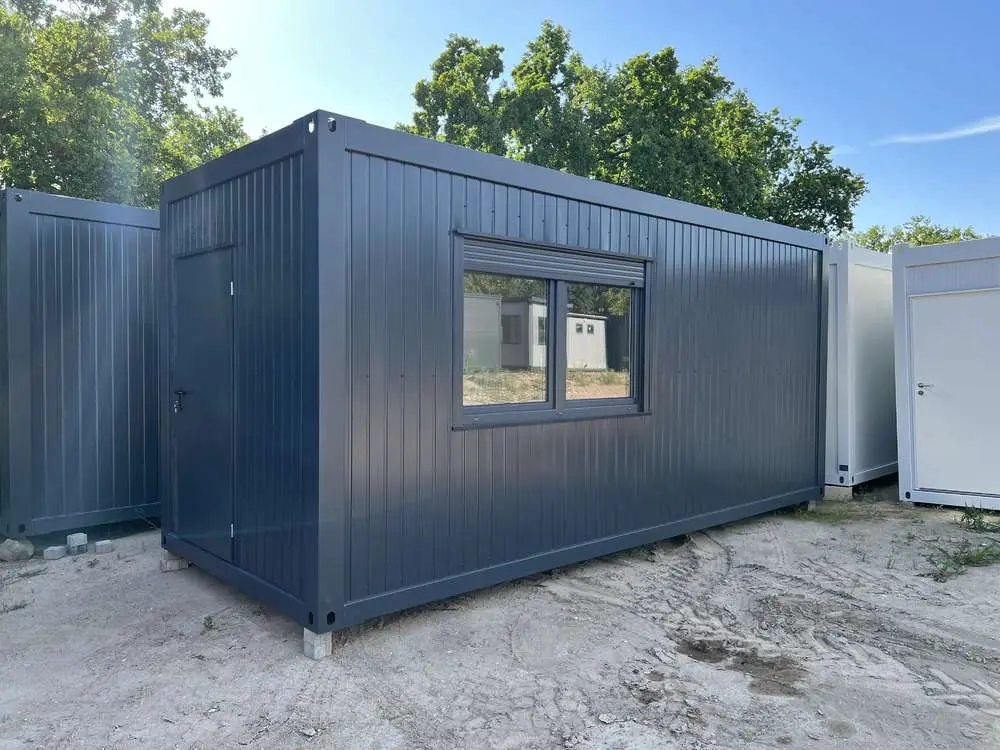 Conteneur base de vie avec cuisinette, WC et douche 6,00 x 2,43m
